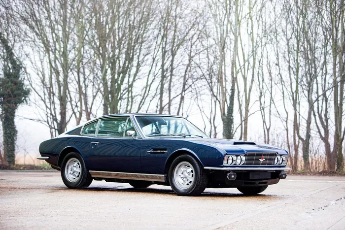 Aston Martin DBS V8 1971