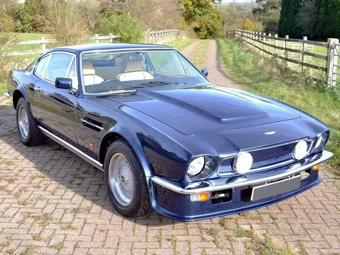 Aston Martin V8 Vantage