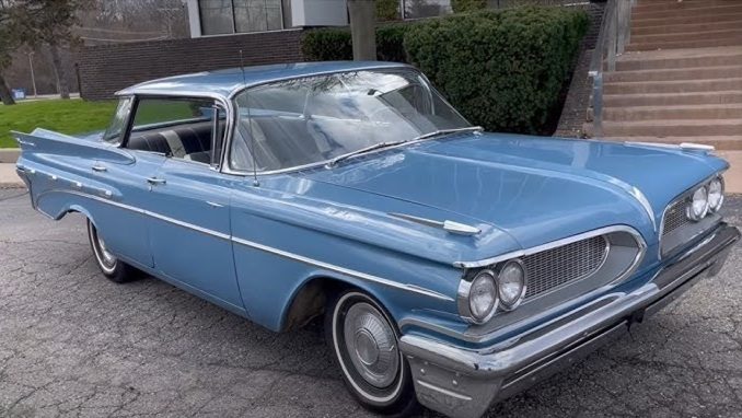 1959 Pontiac Parisienne